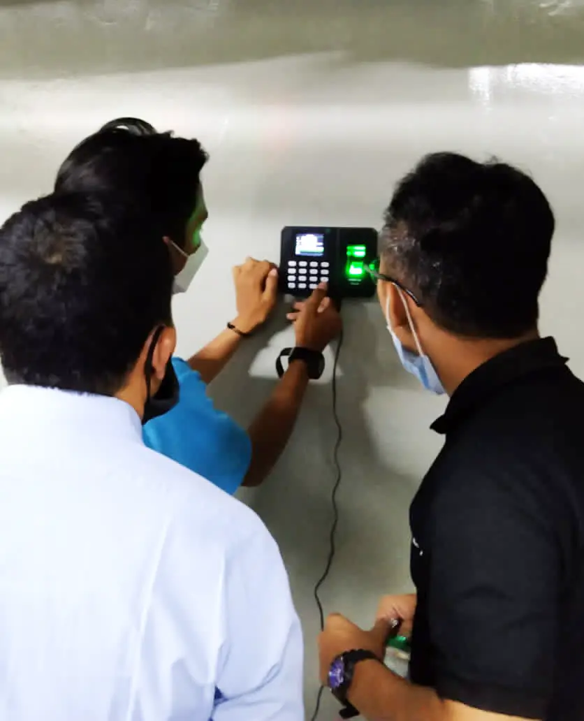 Pasang Mesin Absensi Jasa pasang mesin absensi Semarang